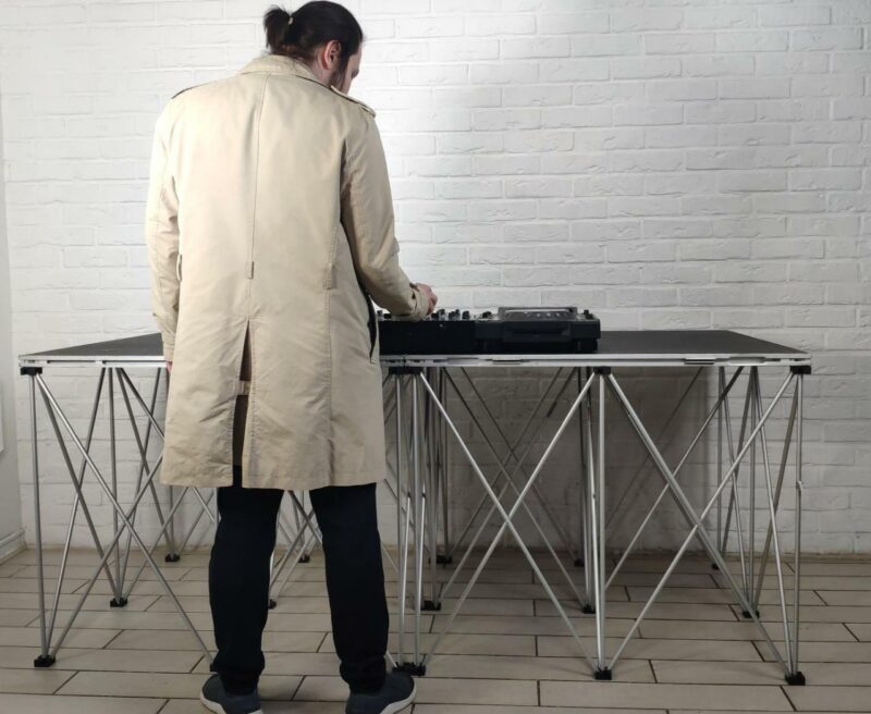 Диджей стол dj table intellistage